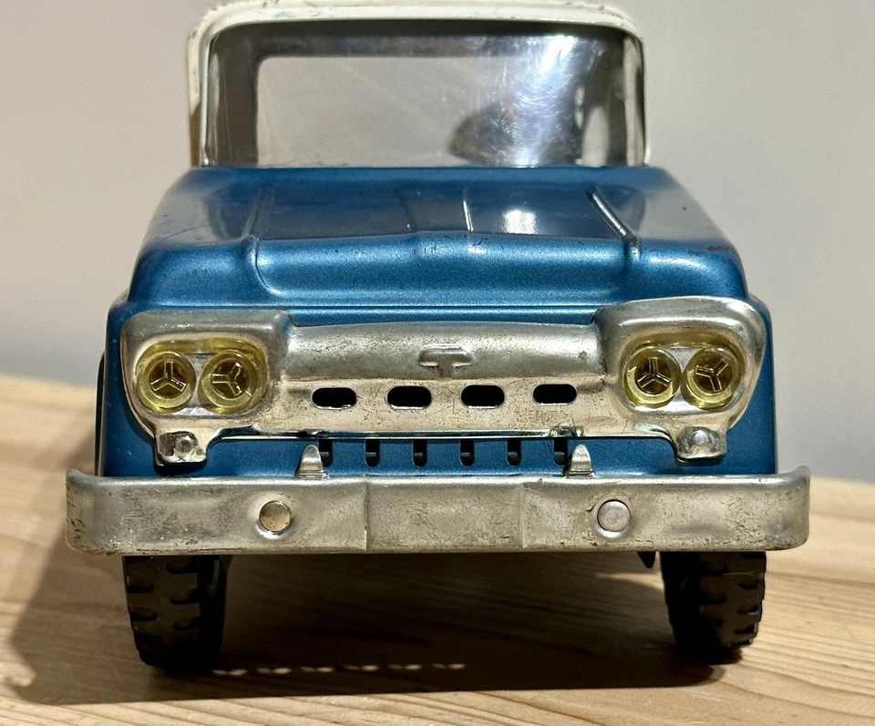 Tonka Fisherman 1960 No. 110 Pickup Truck Style-Side ALL ORIGINAL pressed Steel - Image 4 of 4