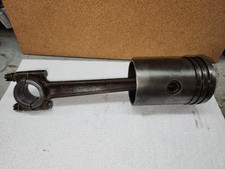 1 1/2 HP IHC M Engine Piston And Connecting R...