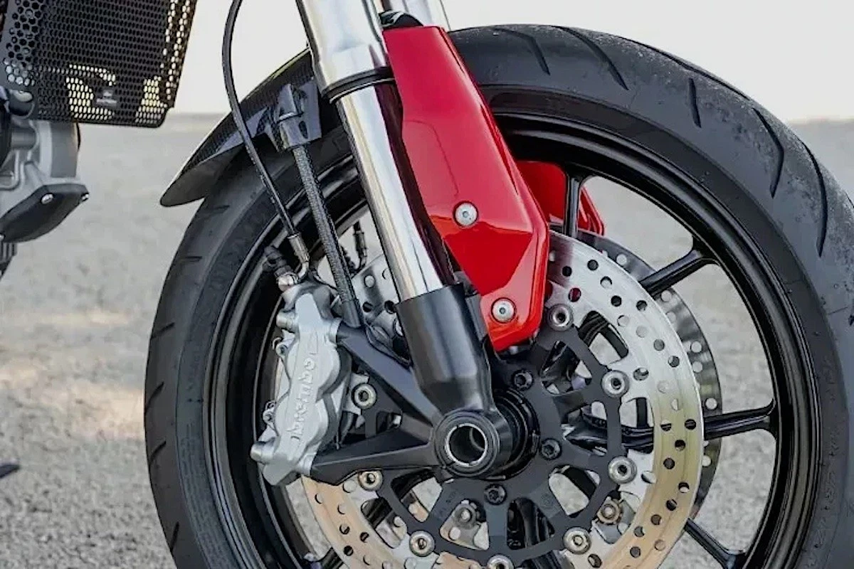 2012 Ducati Hypermotard 796 - front fork, brakes, wheel - right