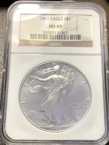 1992 1oz .999 Fine American Silver Eagle ASE - NGC MS69