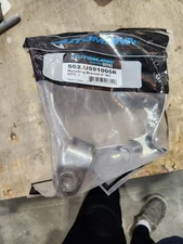 Automann 562.U591005R Kenworth 5” Right Hand Exhaust Mounting Bracket