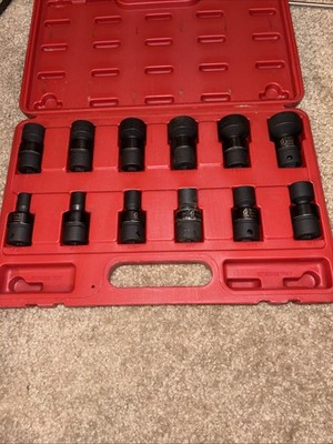Sunnex 12 Pc Swivel 12 Point Stand Socket Set 5/16-1   1 Socket Has Been Used