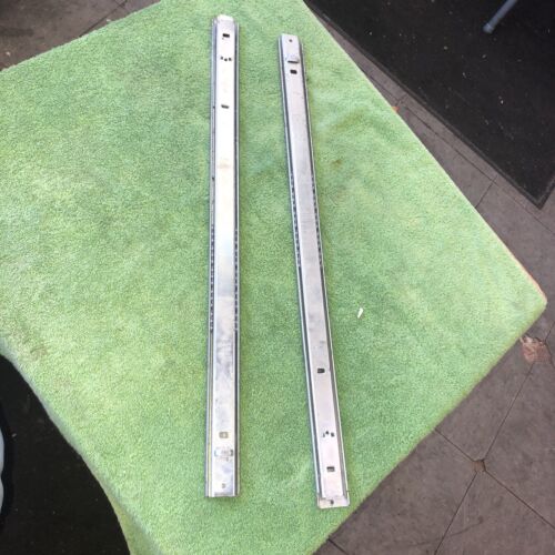 White Whirlpool Duet Washer Pedestal (Part #LAB2700MQ3) Drawer Rails