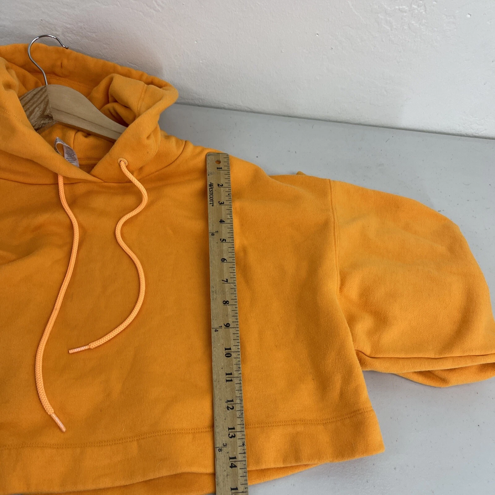alo-yoga bae cropped activewear hoodie