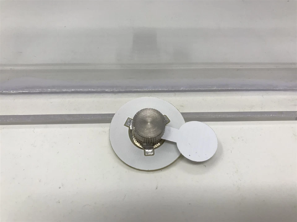 E3 2003 RESIDENT EVIL OUTBREAK PROMO LED POLICE LIGHTS PIN (needs Batteries) - Image 2 of 2