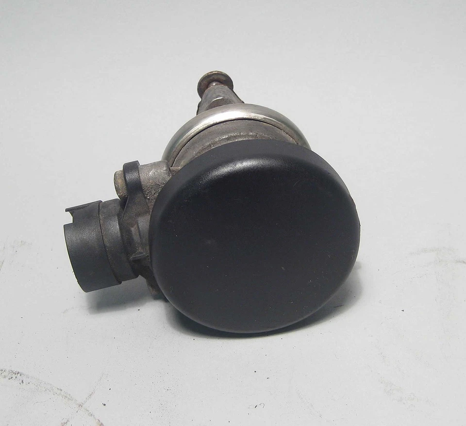 Válvula de inyección de aire secundaria BMW M44 S62 EGR 96-99 318i 318is 318ti M5 Z8 Z3 Foto 2 de 3