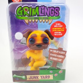 WowWee Fingerlings Grimlings Junk Yard From Grin to Grim Dog Sealed Box