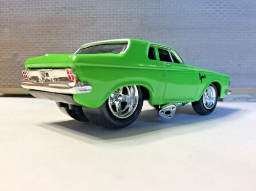 MUSCLE MACHINES 1963 PLYMOUTH SAVOY 1:64 DIECAST 63 SAVOY -- - Picture 2 of 4