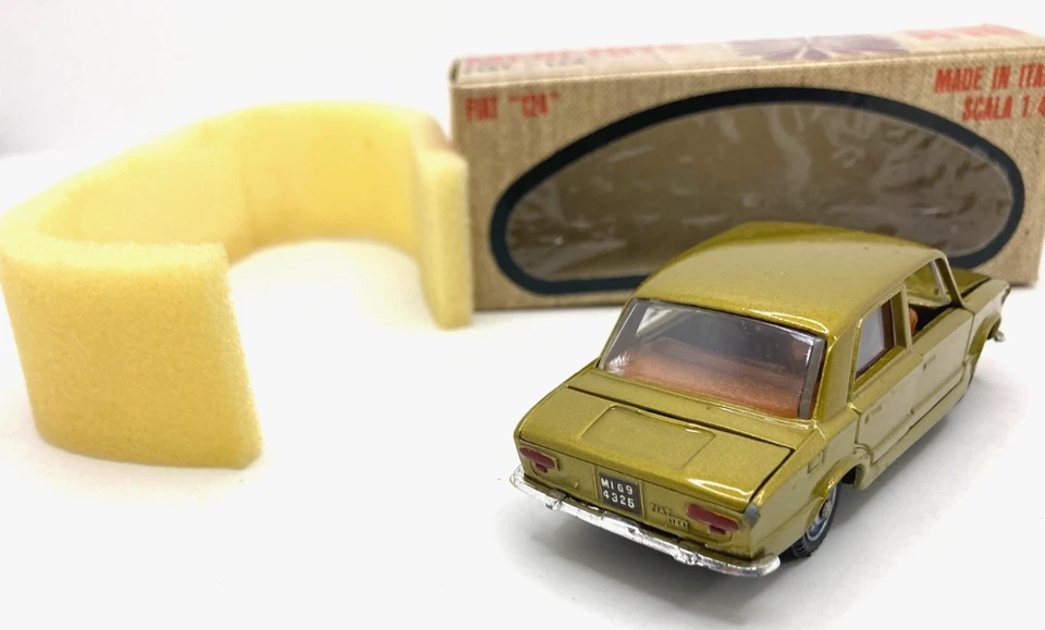44602 MEBETOYS / ITALIE / A16 FIAT 124 OR 1/43 - Photo 2/4