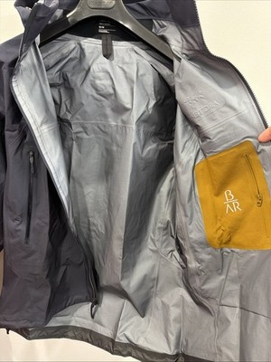 Arc'teryx Beta AR Jacket Men's Medium Gore-Tex Pro Kingfisher