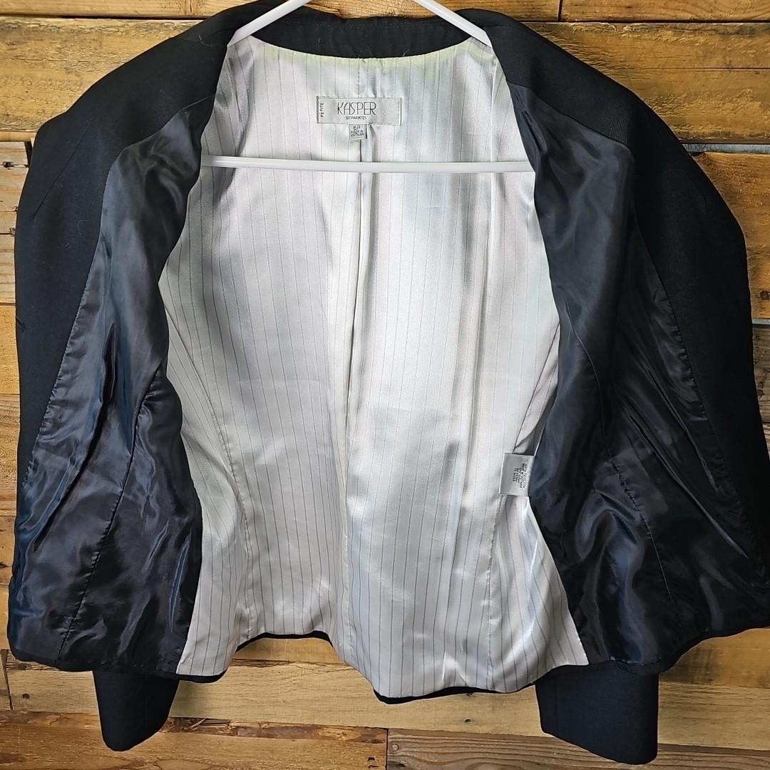 Kasper Separates Petite 2 Button Black Lined Blaz… - image 7