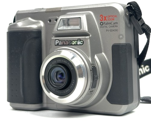 Panasonic PalmCam Super Disc 120MB 1.3 Megapixel Digital Camera - PV-SD4090 - Picture 14 of 24