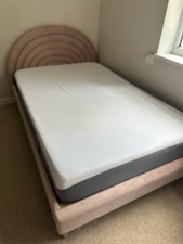Queen Sized Bed with Emma Memory Foam Mattress