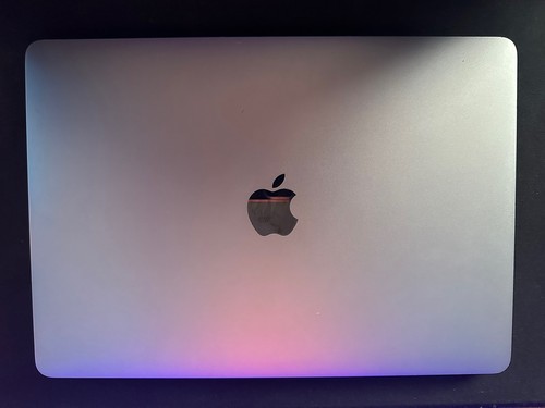 Apple MacBook Pro 13" (2017) Space Grey – 2.3GHz i5, 8GB/128GB - Picture 4 of 10