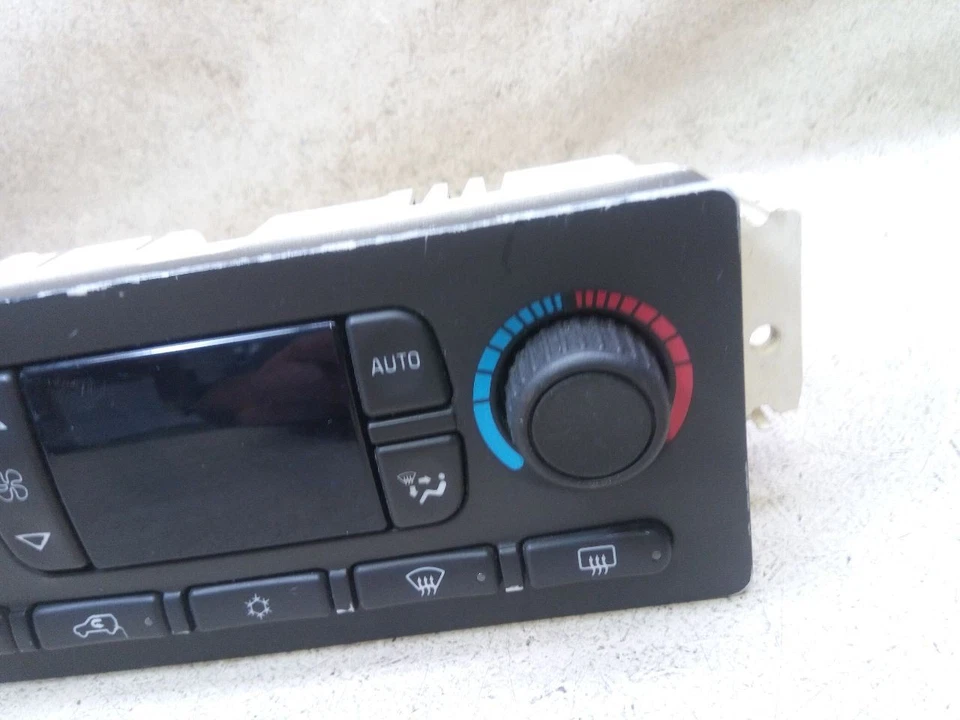 Control de clima de temperatura automático 15195564 para 03-04 Chevrolet Avalanche a13 Foto 4 de 4