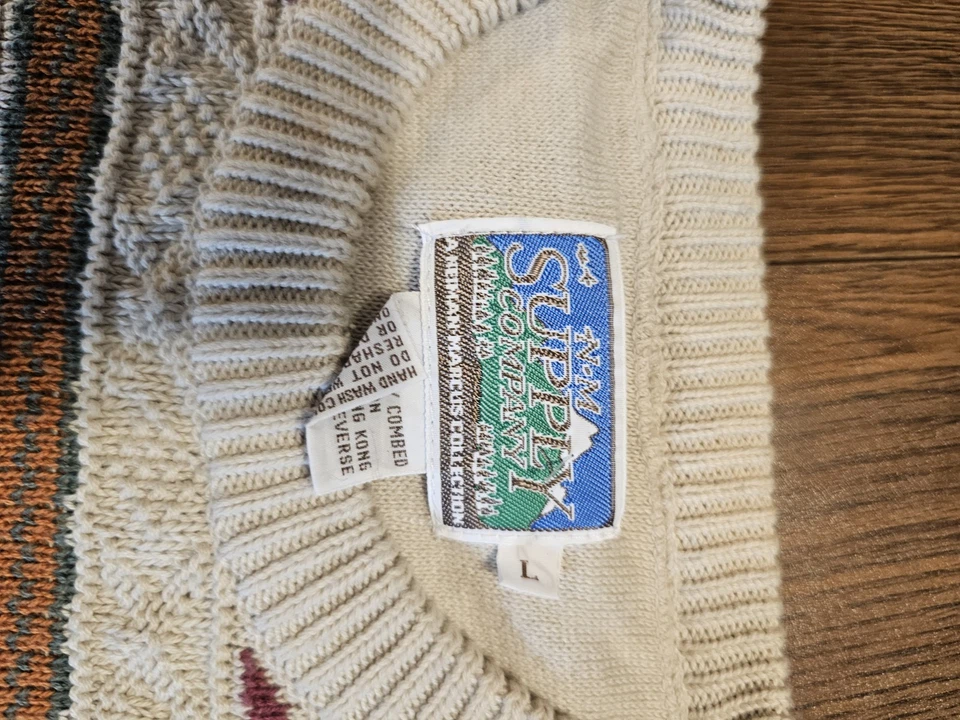 Vtg 1980s Neiman Marcus Patterned Pullover Sweater Sz Large - Image 2 of 2