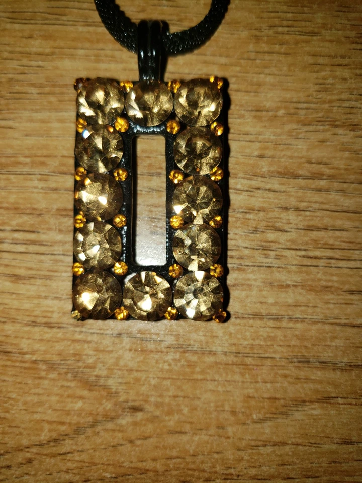 橙色宝石项链矩形吊坠声明 — 第 3/4 张图片