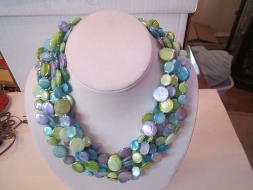 BLUE AND GREEN COLORED SHELL  NECKLACE - 206g TW - 16" -  BBA-31