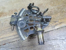 KEVIN & HUGHES LONDON 1917 VINTAGE REPLICA SEXTANT MADE IN BRASS