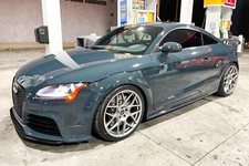 Touch Up Paint for Audi TT with paint code LZ7X, Nimbus Gray.