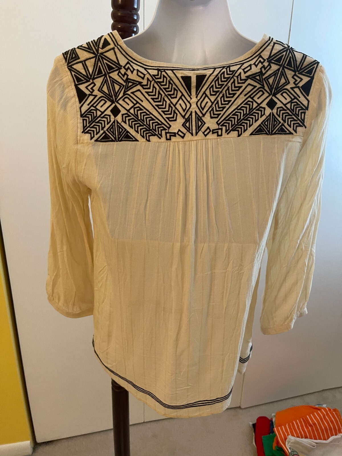 THML top size small aztec pattern - image 2