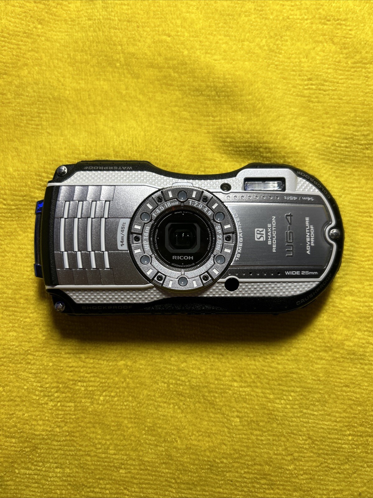 【Near Mint】 RICOH WG-4 Compact Digital Camera From Japan YIC-4