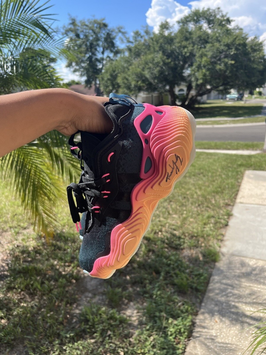 Size 7 - adidas Trae Young 3 From The Ground Up WITH