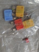14 pack 20 Amp ATC Fuse Blade Style 20A Automotive as shown From 06 Ford Taurus