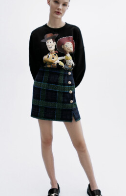 ZARA Disney Logo Toy Story Cropped Sweatshirt Size Small