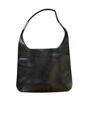 GUCCI Black Leather Shoulder Bag Silver Hardware Medium Italy Formal Women`s Bag