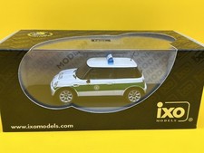 MINI COOPER MODEL POLICE CAR 2002 1:43 SCALE MOC057 POLIZEI GERMANY BMW IXO 