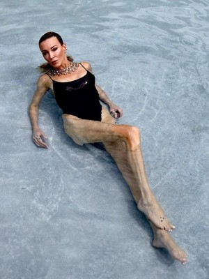 Katie Cassidy 11'' x 8,5'' Zoll Hochglanz Foto Nr.812