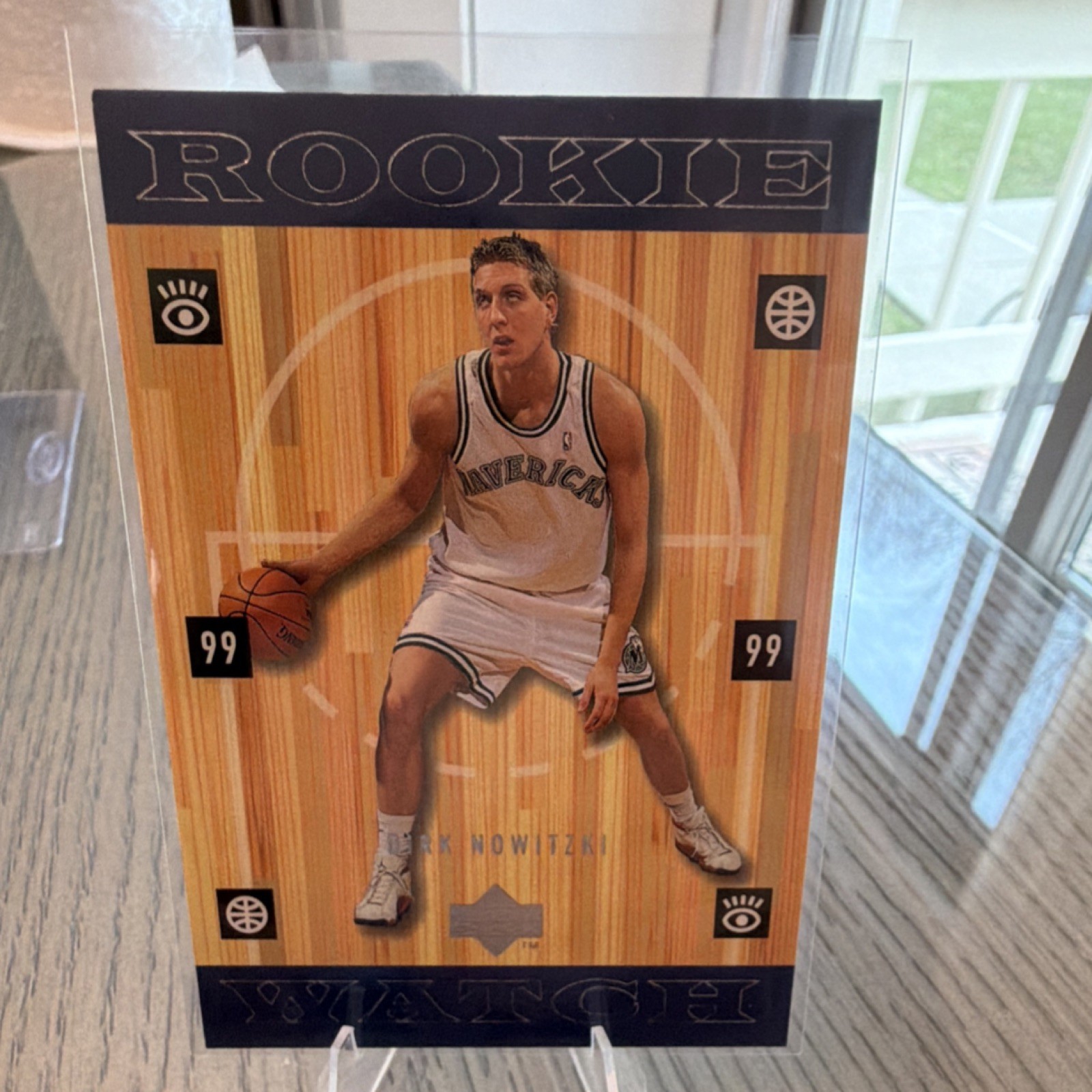 Upper Deck 1998 Dirk Nowitzki Rookie Watch #320 Dallas Mavericks Card