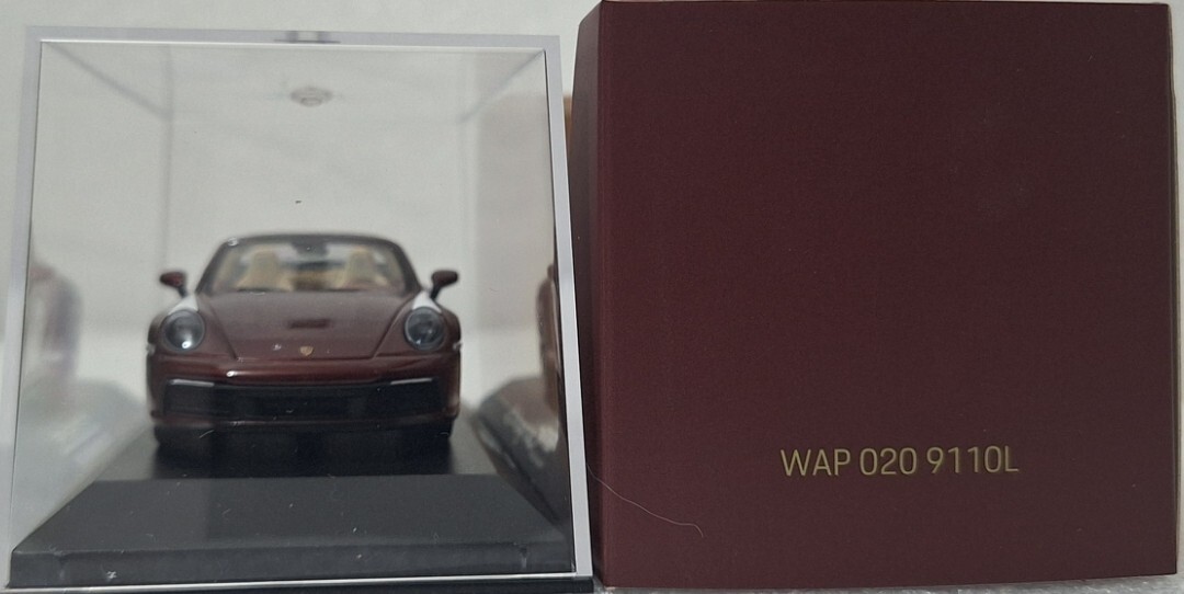 【MINICHAMPS】限定499台 Porsche911R 2016/1967 Minichamps Limited 499 Porsche 911 R 2016/1967 Set White/Red