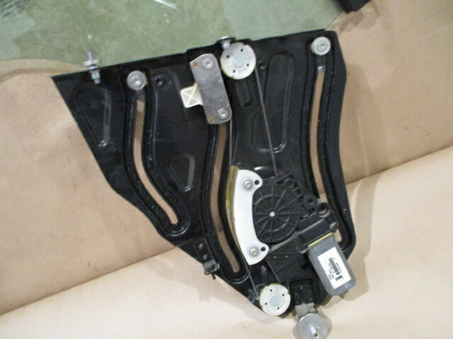 Ferrari California - LH window regulator-motor glass- P/N 69876000