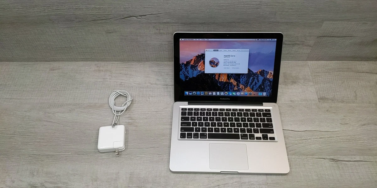 Apple MacBook Pro (13-inch Late 2011) 2.4 GHz Intel core i5 500GB