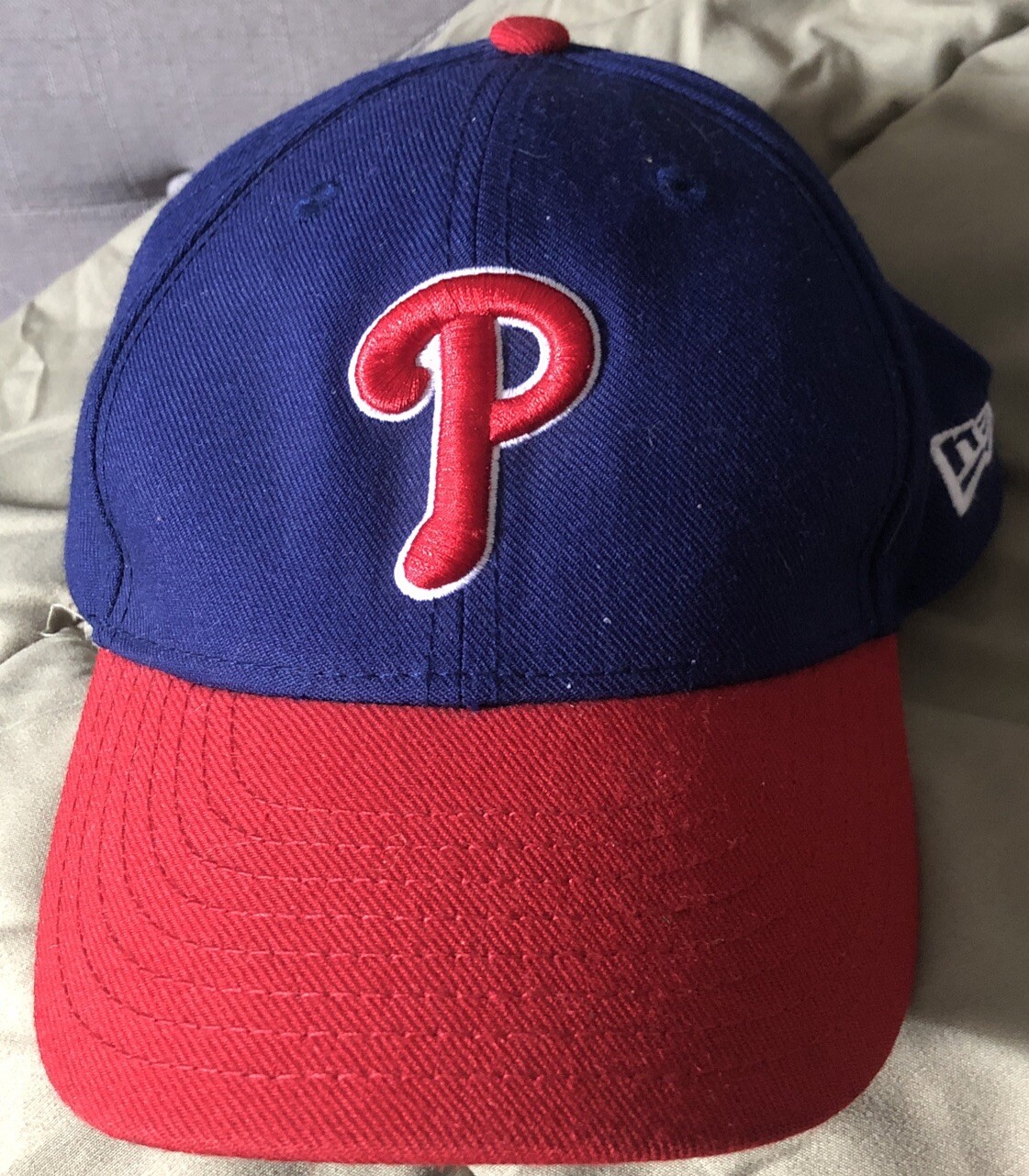 Picture 1 of 4