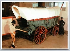 1755 Conestoga Wagon Car & Carriage Caravan Luray Caverns VA Postcard CO3