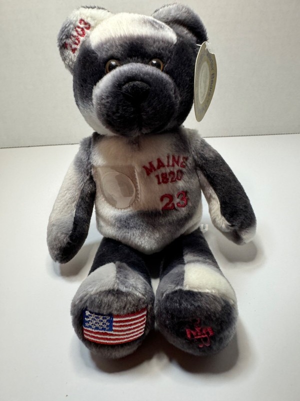 The Authentic Collectible Quarter Bear Maine 1820 23 2003