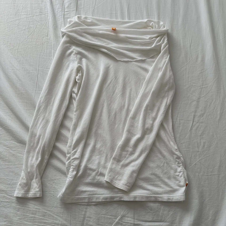 Camisa Mujer Lucy Blanca Hombro Descubierta Ajuste y Acampanada Talla Pequeña Foto 4 de 4