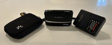 Fujifilm Finepix Z70 12.2MP Digital Camera Blk  Case/Charger/2 Batteries/2GB SD