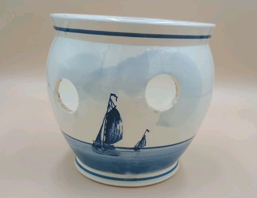 Vintage Delft Blue Holland Orchid /Crocus Hand Painted Porcelain Pot 5”x5” - Picture 6 of 7