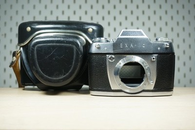 Ihagee Dresden EXA II a ( 2a, IIa ) camera body,  Exakta bayonet + case #158895