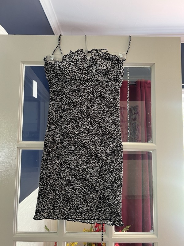 Girl’s Medium Black And White Smocked Sun Dress