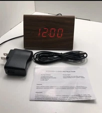 GEARONIC TM Modern Triangle Wood Wooden Alarm Digital Desk Clock Thermometer