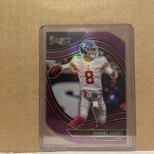 2020 select football daniel jones #322 Purple field level prizm