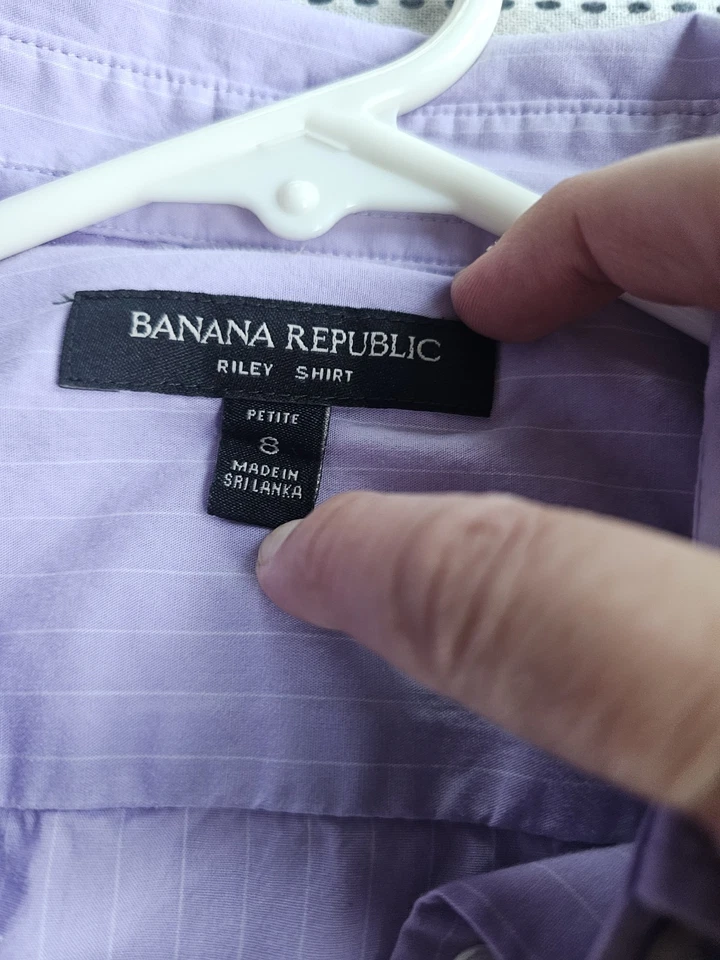Banana Republic lavanda para mujer con botones talla 8 Petite Foto 2 de 3