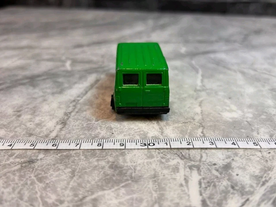  1976 Bedford CF Зеленый Фургон 1/64 Литой Очень Хорошее Состояние товара Редкий  - Изображение 4 из 4