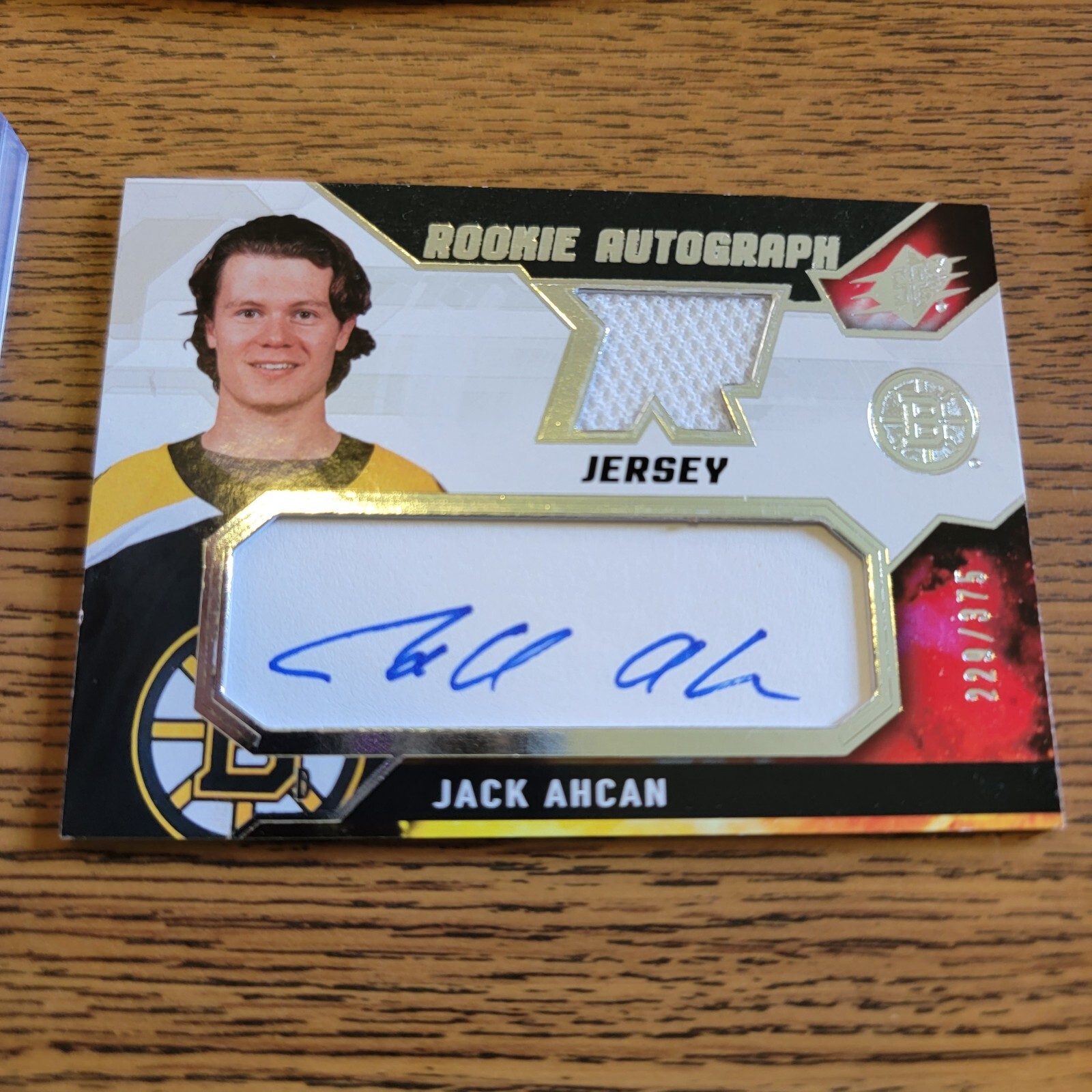 2021-22 spx hockey rookie autograph jersey spectrum. winning materials super - Picture 4 of 16