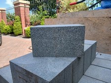GRANITE BLOCKS - SILVER GREY - 19 x 250mm x 150mm x 150mm